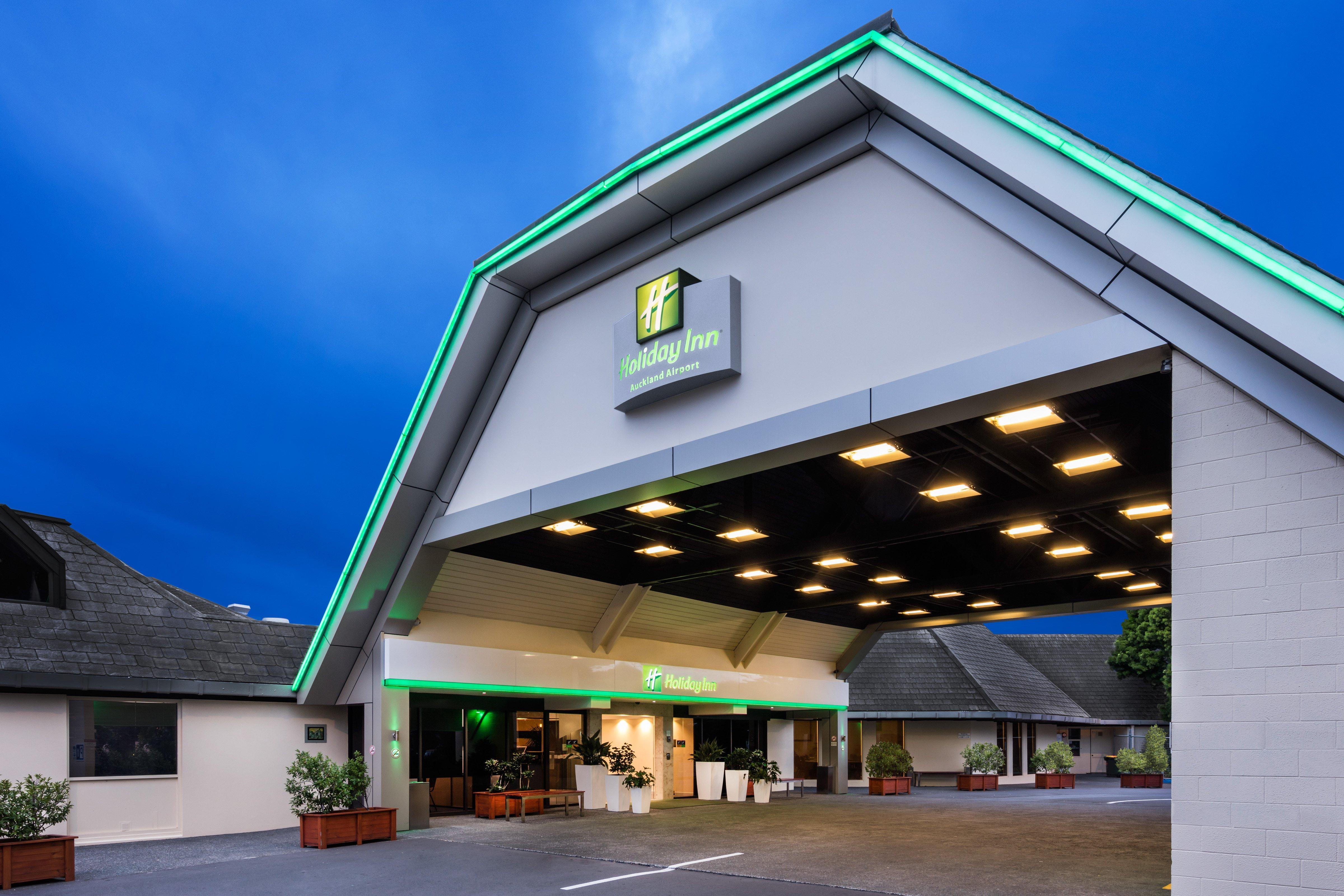 奥克兰机场智选假日酒店 外观 照片